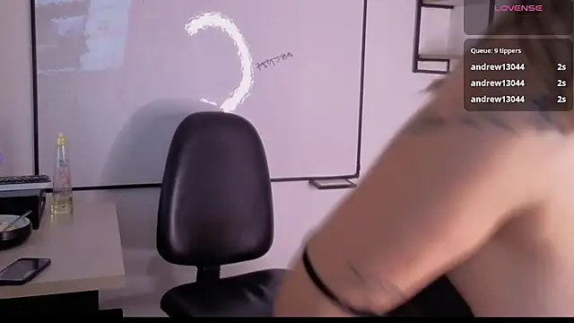 Isabella_lt's cam snapshot