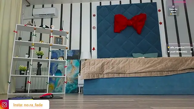 kaya_scodelario1's cam snapshot