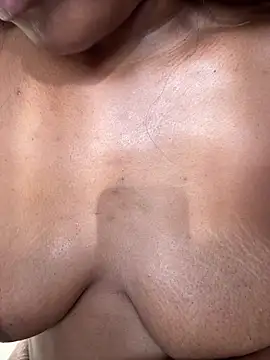 Nicole_bash's cam snapshot