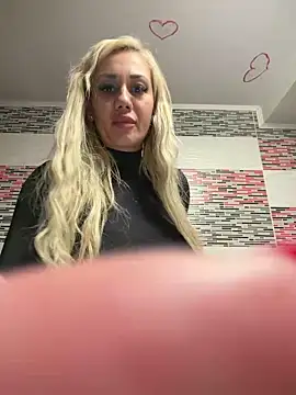 AlmaRusell's cam snapshot