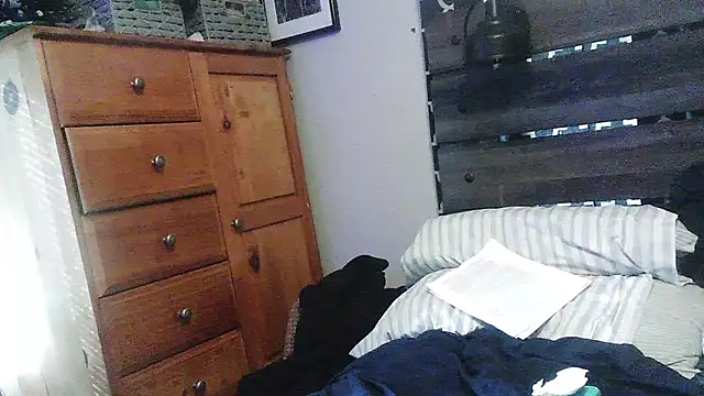 spazz247's cam snapshot