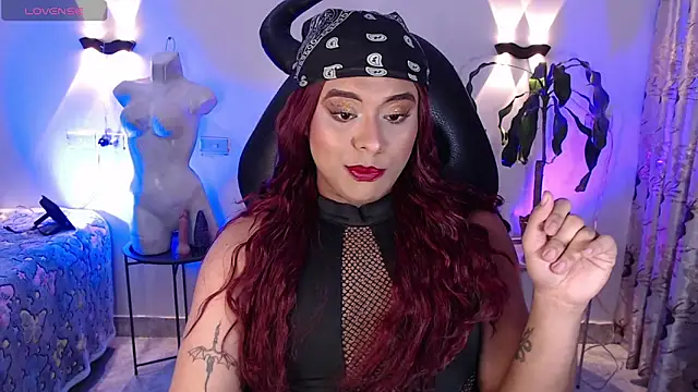 Emili_Roux live sex cam