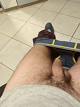 LucifertheGenius's cam snapshot