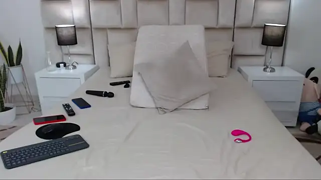 JesicaTaylorxx's cam snapshot