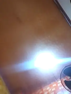 elalmy8890's cam snapshot