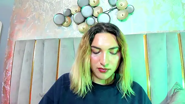 TomLondon_ live sex cam