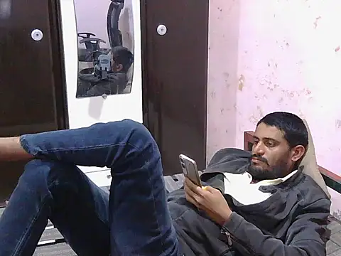 HotXKrish's cam snapshot