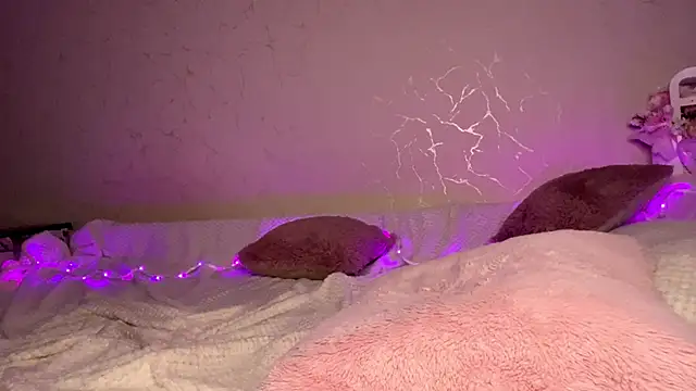 VibeVi's cam snapshot