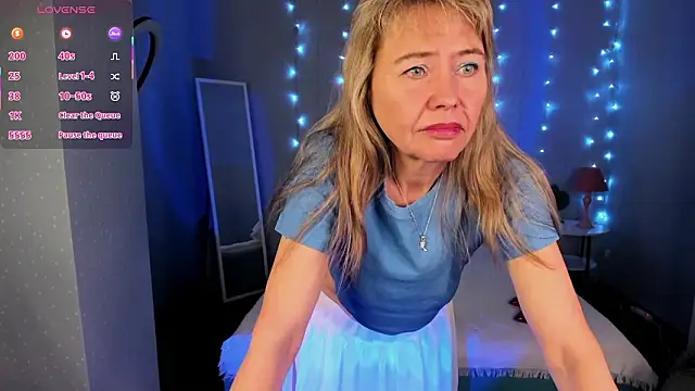 Carla_Vogue's cam snapshot