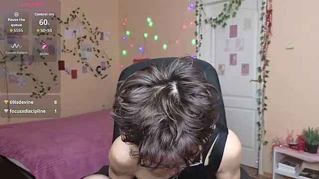 Ronda_Roni's cam snapshot