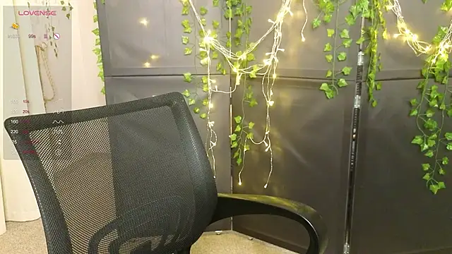 christy_memeow's cam snapshot