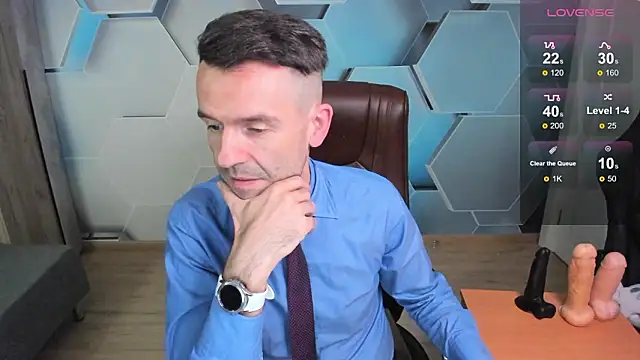 SteveTiger live sex cam