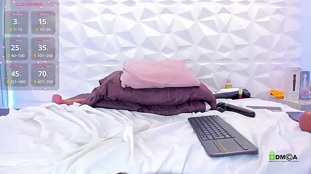 nahomi_sex1's cam snapshot