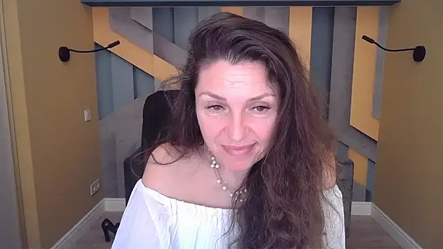 EllaLong's cam snapshot