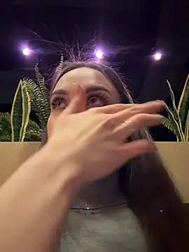 KristiRich live sex cam