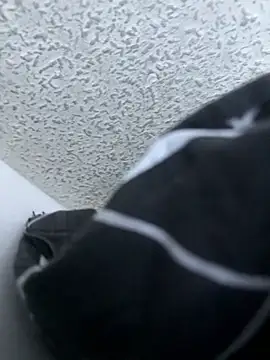 BIGDICK111000 live sex cam