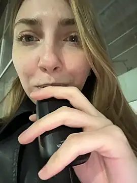 Sunny___Bunny live sex cam