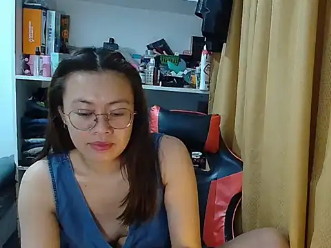 crizzybel's cam snapshot