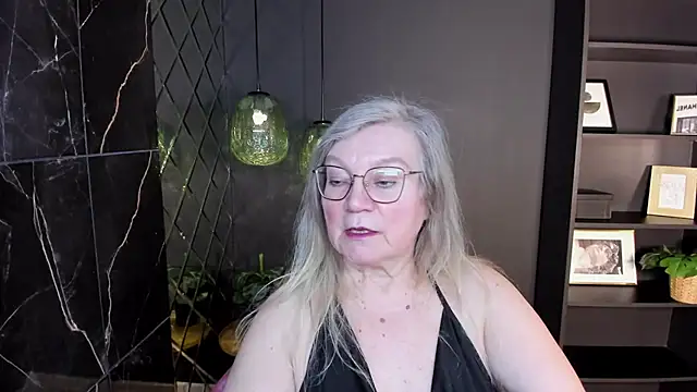 NataliMellow's cam snapshot