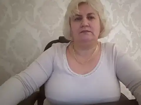 AngelaFamez's cam snapshot