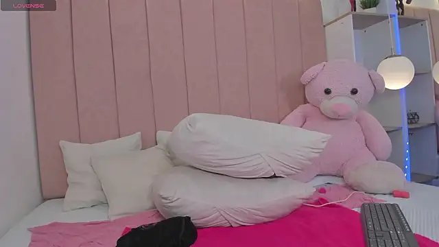 sweett_eyes_'s cam snapshot