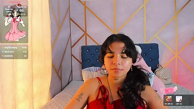 _vaiolet_owo live sex cam