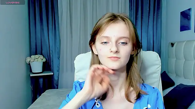 Miss_Alisa_'s cam snapshot