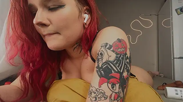 Morrigan_Palmerr's cam snapshot