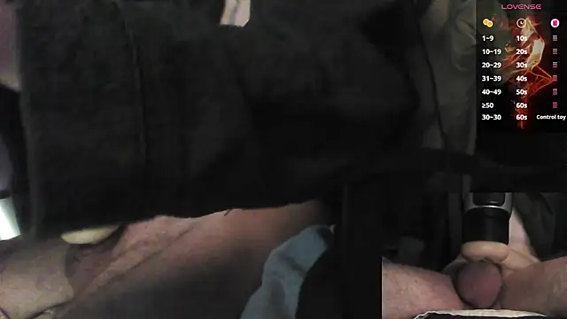 A_Shy_French_Guy live sex cam