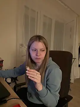 MaryHiggins's cam snapshot