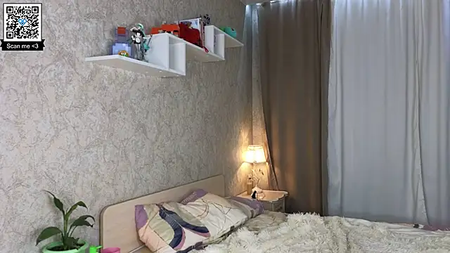 AnnyiBlue's cam snapshot