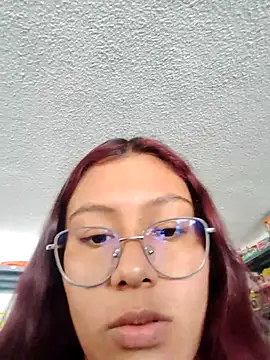 StornBunnyy_'s cam snapshot