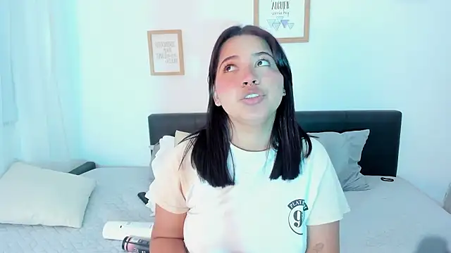 tamaraspencer_'s cam snapshot