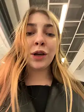 Sunny___Bunny's cam snapshot