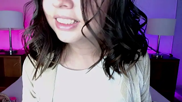 Alice_Sinclair_'s cam snapshot