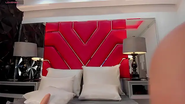 JulietaWales's cam snapshot