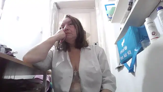 AnnaLive570 live sex cam