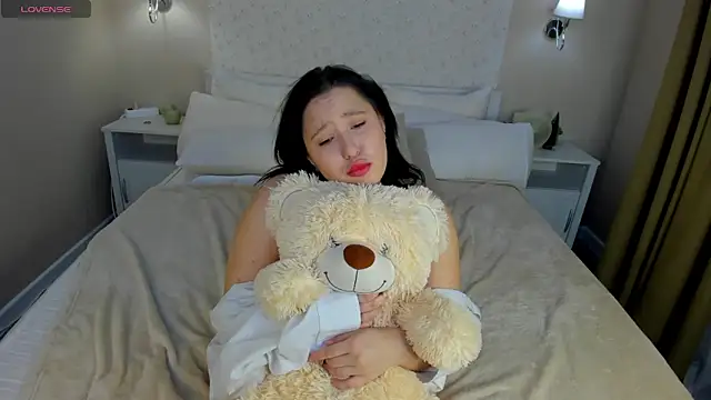 Linda_Grayy's cam snapshot