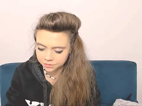 AmazingLilly's cam snapshot