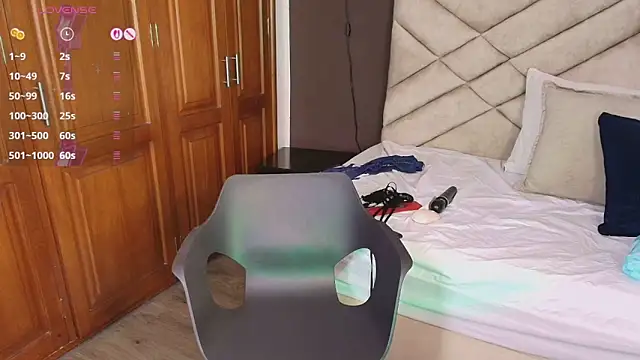 Raquel_jones's cam snapshot