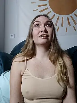 KisaVixen's cam snapshot