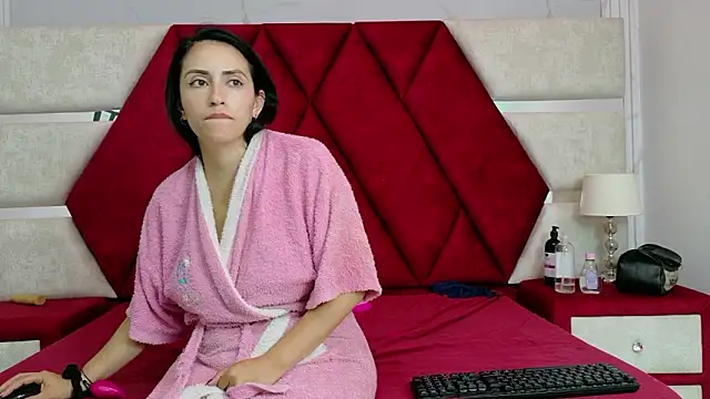 Kity_spiderr's cam snapshot