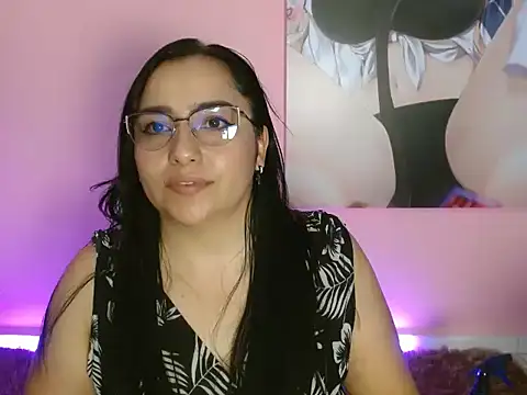 AGATHA_05's cam snapshot