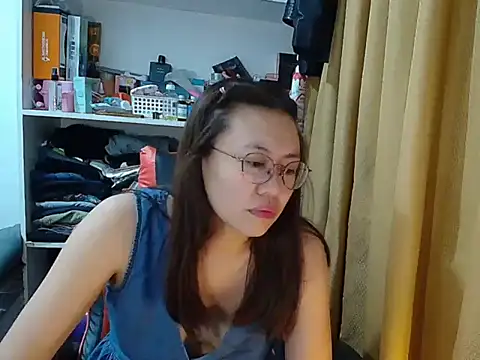 crizzybel's cam snapshot