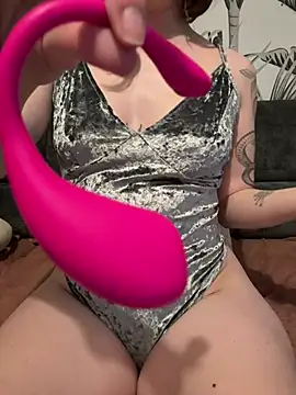 Daisy_Michto_Officiel's cam snapshot