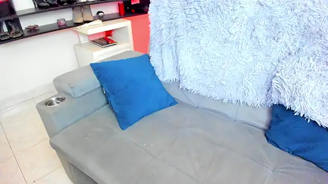 BellaFlaming's cam snapshot