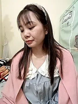 Moon-night222's cam snapshot