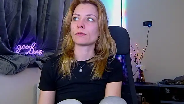 karo123421's cam snapshot