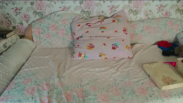 BustyDonnaSexyy's cam snapshot