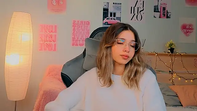 dinnerwithflowers's cam snapshot